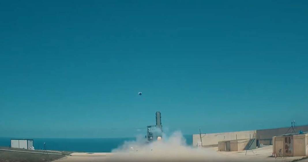 Kara Atmaca seyir füzesinden tam isabet. Yılmaz 'Gurur duyduk' diyerek paylaştı - Resim: 21